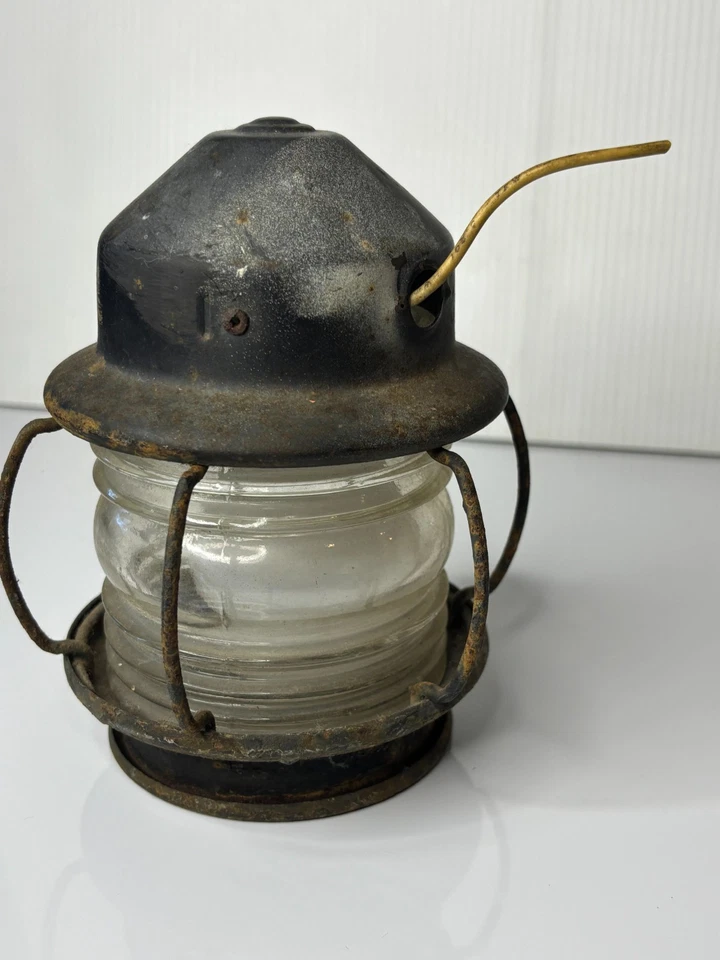 Antique 1900s Metal Caged Sea Ship Light Lantern Glass Globe 7” Nautical Salvage - Image 3 of 4
