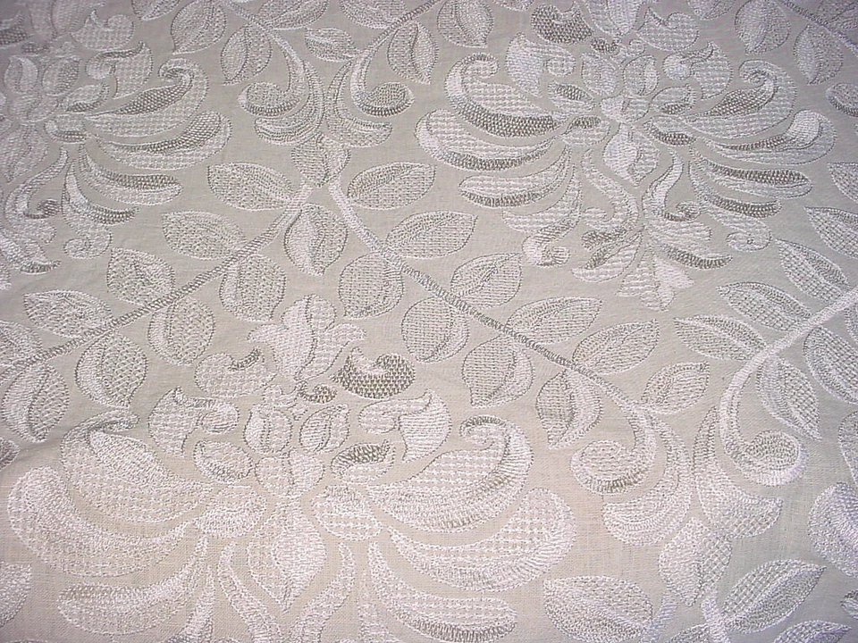 4-1/2Y Brunschwig & Fils BF10403 Wilton Embroidered Linen Upholstery Fabric - Image 3 of 4
