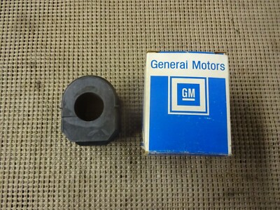 Dealership NOS GM General Motors Chevrolet 14094461 Insulator 