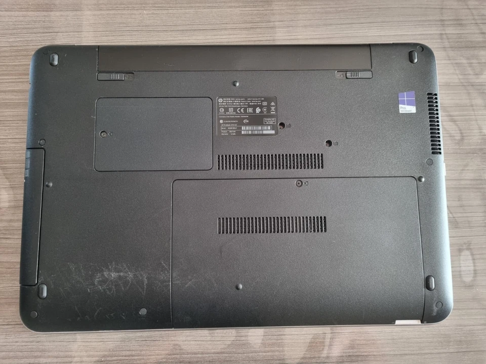 Ordinateur PORTABLE HP ProBook 470 G3 i5 6200U RAM 8 Go 256 Go SSD + Radeon (10) - Photo 4/4