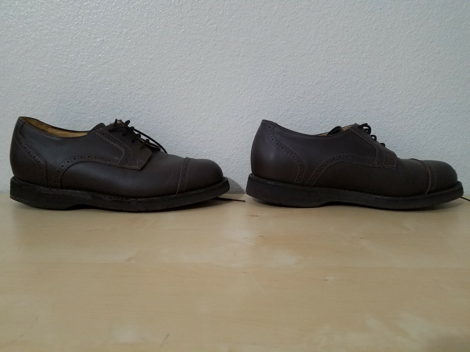 SAOLA Strand Cap Toe Oxford scarpe uomo 8 D marrone suola Vibram 30037 made in usa