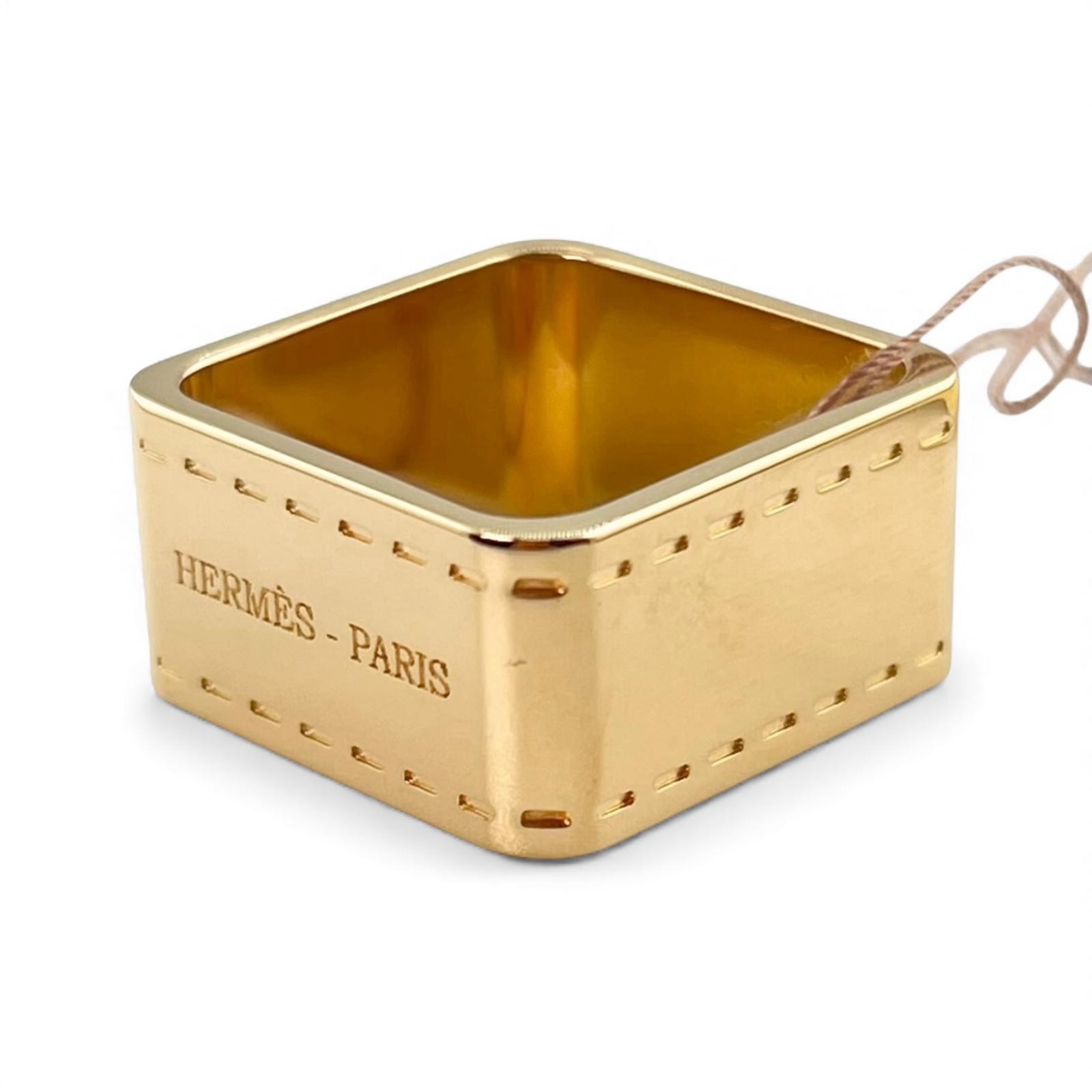 Pristine HERMES Scarf ring BOLDUC Square gold Wom… - image 1