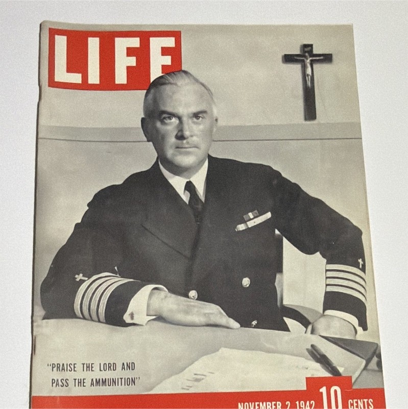 LIFE Magazine November 2 1942 Illustrated English News World War II Military