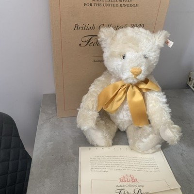 German Steiff Limited Ed British Collectors 2000 Champagne Growler Jointed Bear