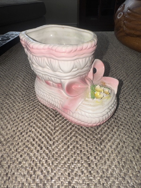 RUBENS #300 Nursery PLANTER Ceramic Baby Bootee Bootie white Pink Ribbon Labeled