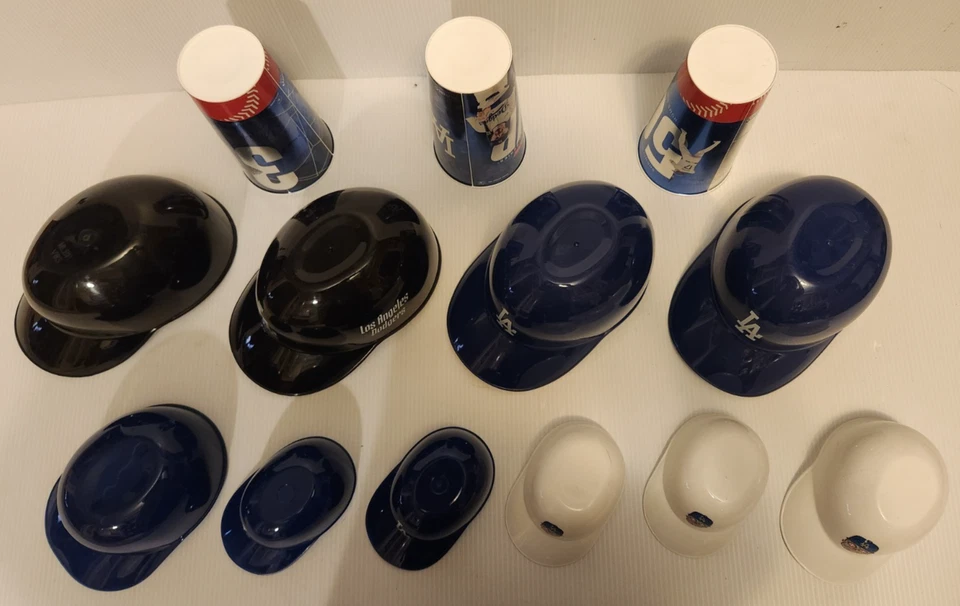 10 LA Dodgers Baseball Plastic Caps 4 Sizes, Rally Towel, 3 Cups, Insider, Sho+ - Image 4 of 4