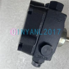 1PCS NEW SUNTEC AE67C7361 oil pump for diesel oil Oil-gas dual burner