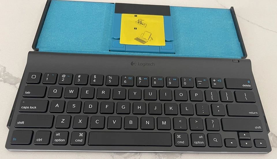 Logitech Tablet Keyboard for iPad Tested & Works - Image 2 of 4