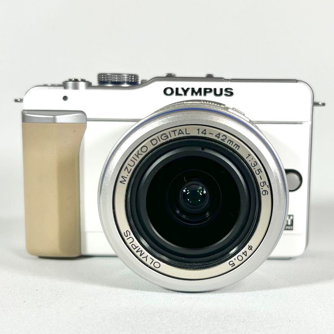 OLYMPUS PEN E-PL1 M.ZUIKO DIGITAL 14-42mm F3.5-5.6