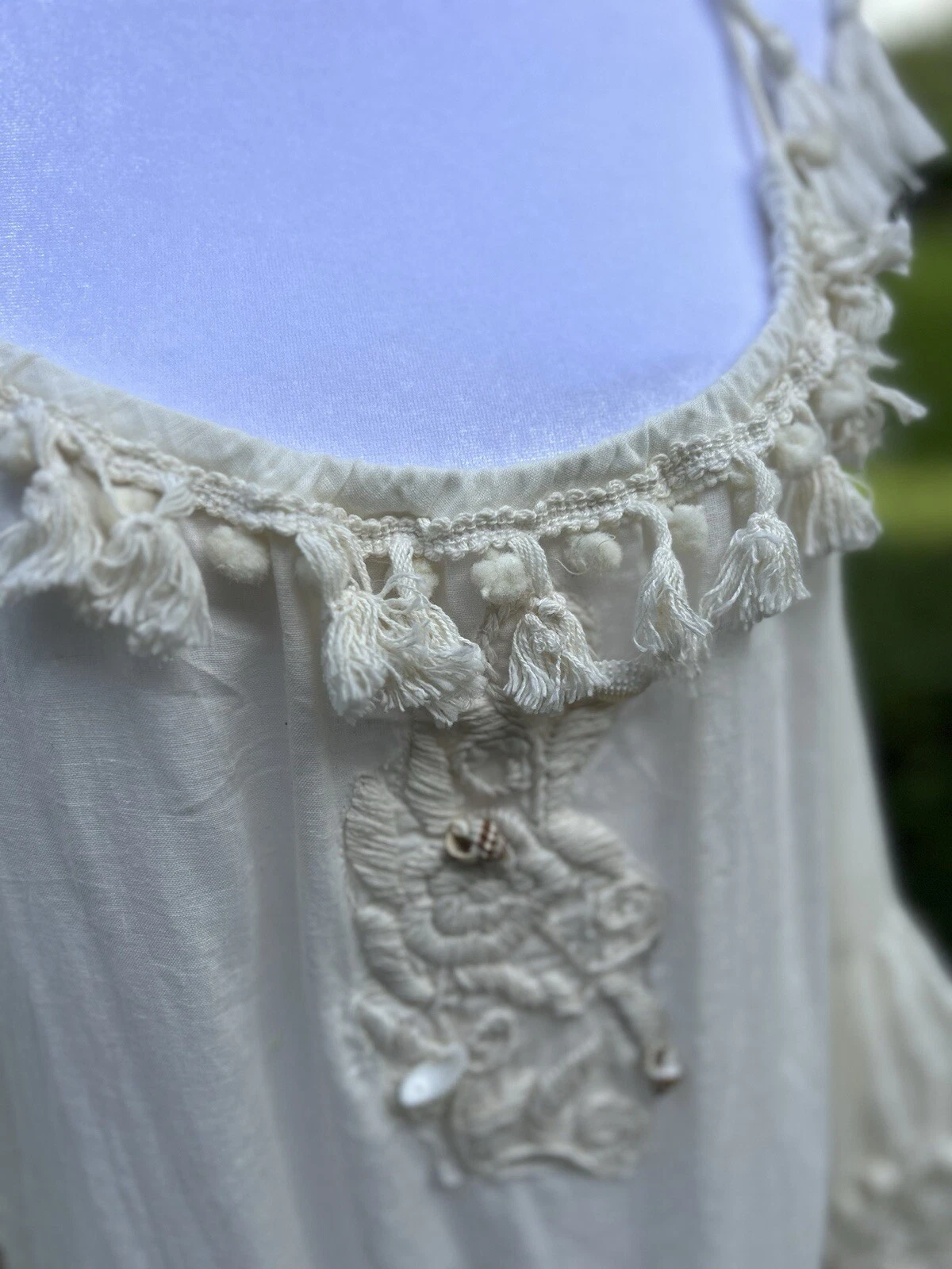 OFF WHITE Abito Antica Sartoria Off White Peek A Boo Spalla Pizzo POMPOM