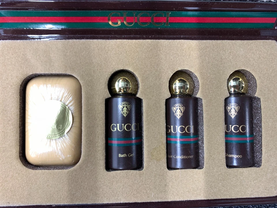 Vintage Gucci Hombre Pour Homme Baño Ducha Champú Loción Jabón Viaje Regalo Set Foto 2 de 4
