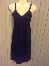 Classic  Vintage Velrose Black full slip with lace top size 36