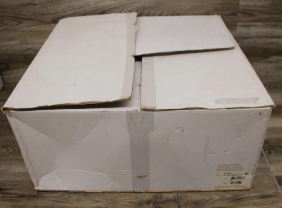 Светильник Hydrofarm RF6AC отражатель НА ЗАПЧАСТИ/РЕМОНТ сломанная лампа - Изображение 2 из 4