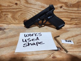 Used Umarex CO2 Pellet Gun Glock G17 Gen 5 Blowback Auction #32Z