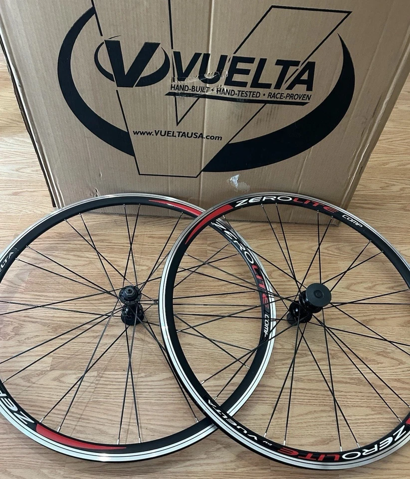 *NEU* Vuelta ZeroLite Road Comp 700c /27" 8-10sp Shimano/SRAM Clincher Laufradsatz