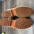 Foto 10 di 15