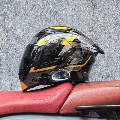 Motorcycle Intercom Helmet Built-in Camera Helmet Bluetooth Motor Helmets DOT