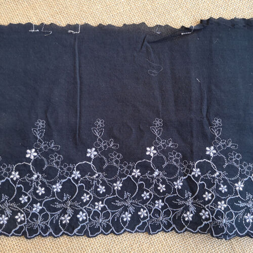 2.5 Yards 7.5'' Wide Black Cotton Fabric Lace with Embroidered Ivory Flower 1199 - Picture 2 of 2