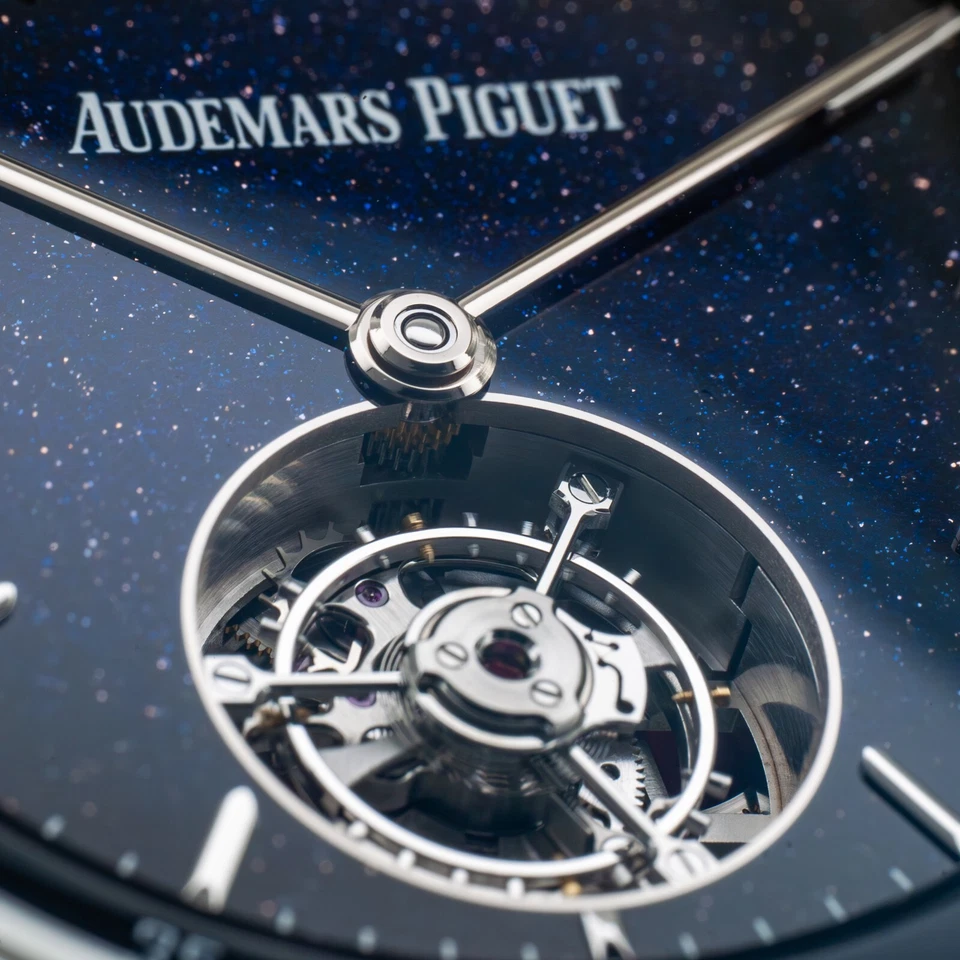 Audemars Piguet Code 11.59 White Gold Flying Tourbillon 26396BC.OO.D002CR.01 - Image 4 of 4