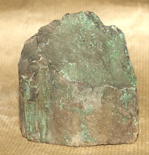 Permian age Petrified Wood, replacement with Azurite and Malachite - Picture 9 of 17