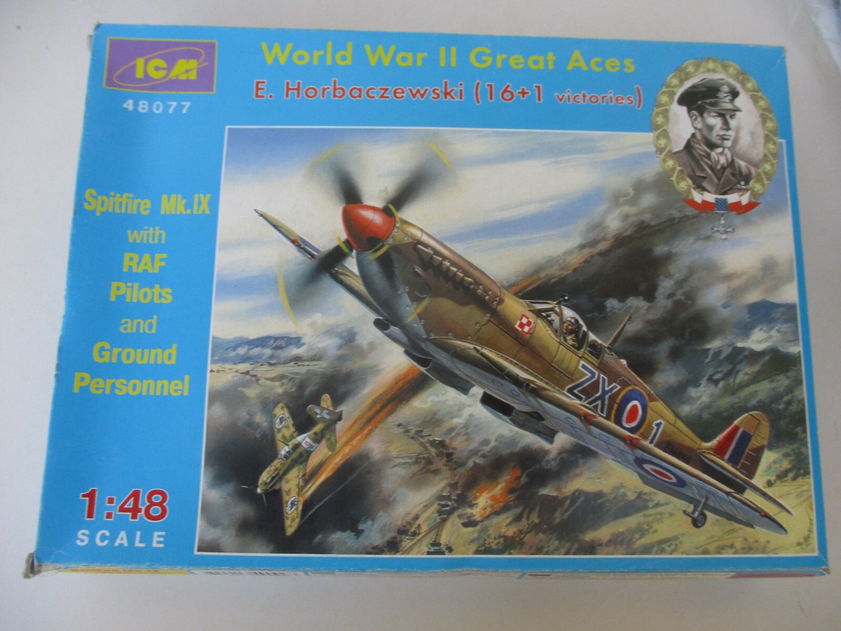 World War 2 Great Aces Model Playset Spitfire Polish Fighter