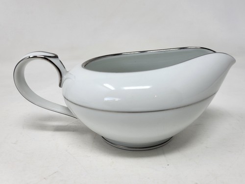 Noritake 5931 Derry Creamer and Covered Sugar - Picture 11 of 14