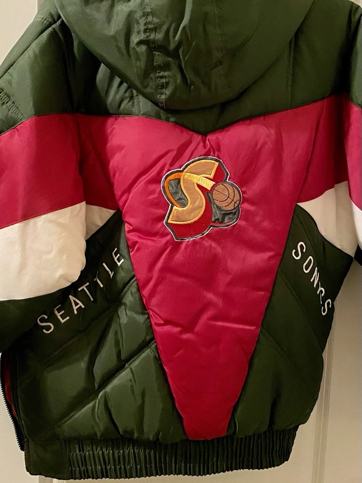 Vintage 90s Pro Player Seattle SuperSonics NBA Jacket Bomber Puffer M Great Cond - Image 2 of 3