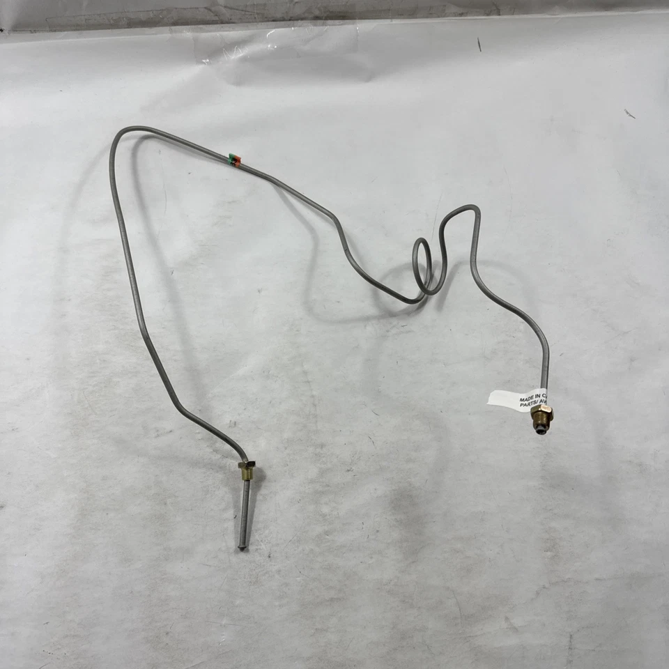 Genuine OEM GM Front Passenger Side Brake Rear Hydraulic Pipe Assembly 15711830 - Image 2 of 4