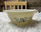 Vintage Pyrex Bowl 442 Homestead Cinderella