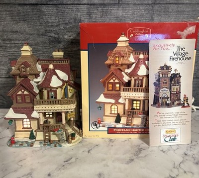 LEMAX CADDINGTON VILLAGE CHRISTMAS PORCELAIN LIGHTED HOUSE 2003 SLATERS NO.35817