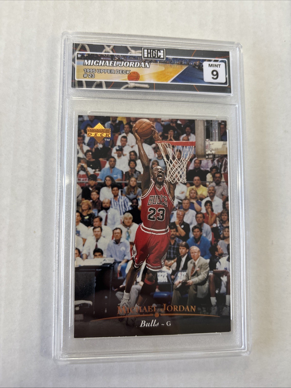 1995 Upper Deck Michael Jordan #23 HGC 9 (mj3)