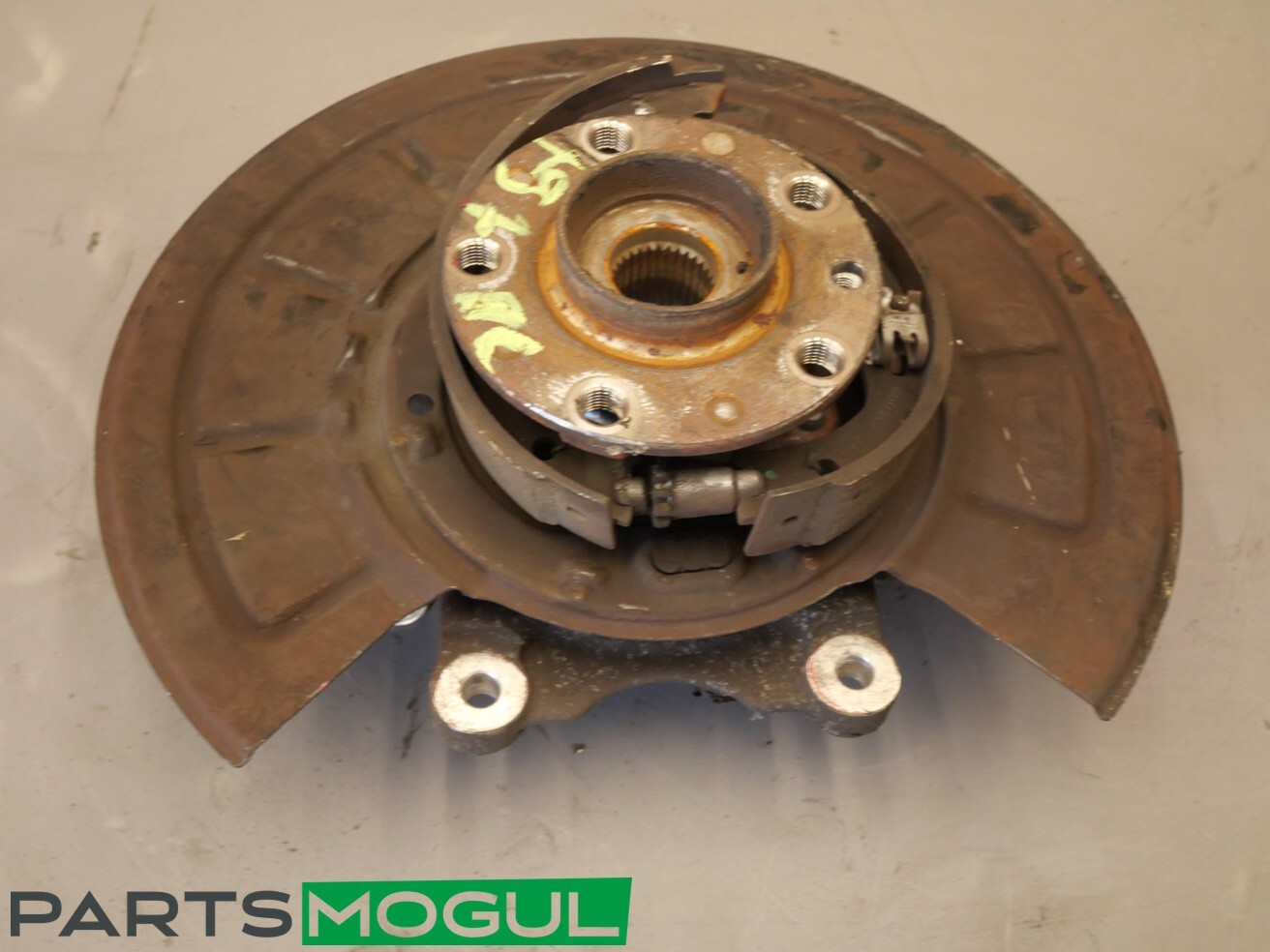 2014-2019 Maserati Ghibli Left Rear Spindle Knuckle Wheel Hub Bearing OEM