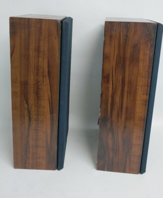 Pair of Vintage Sansui S-300 3-Way Home Stereo Speakers for Pair of Vintage Sansui S-300 3-Way Home Stereo Speakers for