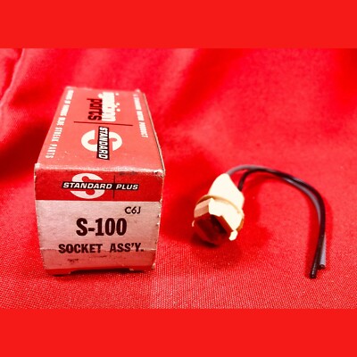 NOS STANDARD  S-100 Socket