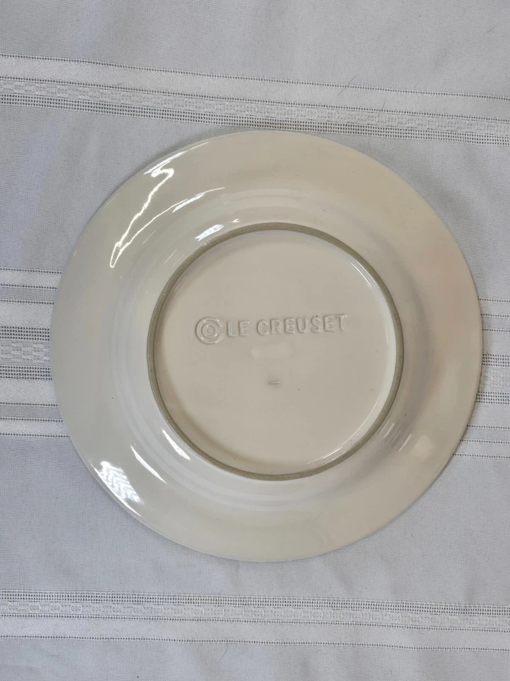 Cuenco de sopa/pasta con borde de 10" Le Creuset crema marfil Foto 4 de 4