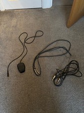 Guitar pedal and cables