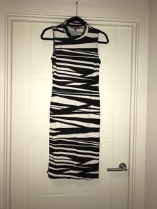 Jolie Moi Black White Zebra Animal Print Midi Dress Size 10