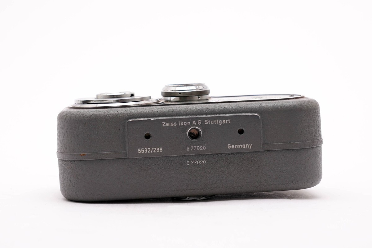 A1350 Zeiss Ikon SUPER IKONIA フィルムカメラ Camera Geekery