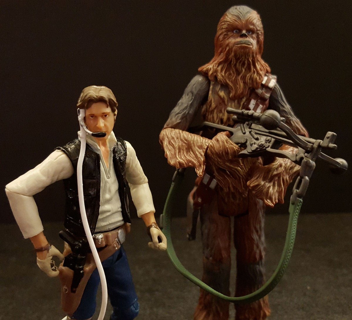 Star Wars Legacy Millennium Falcon Han Solo Chewbacca Bowcaster