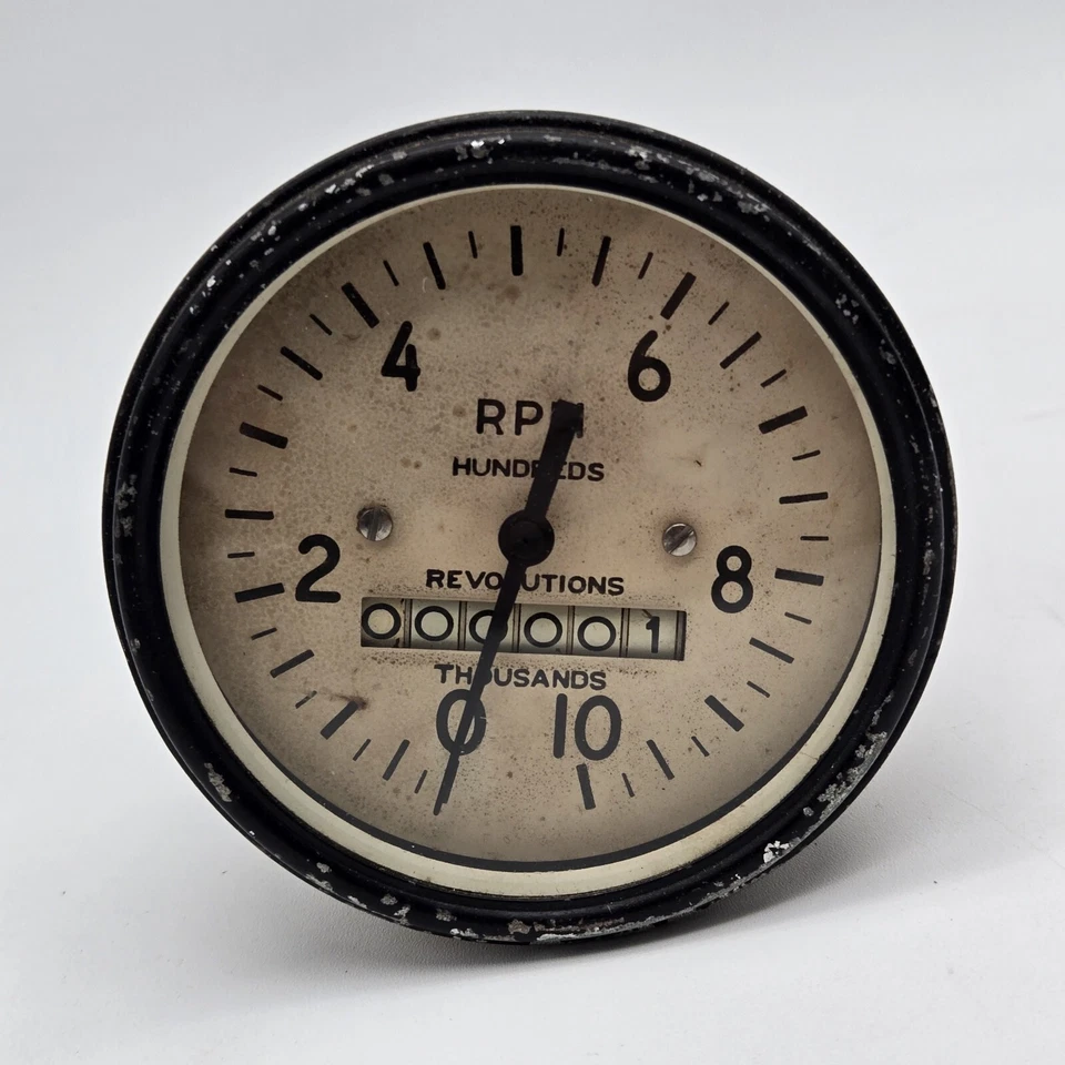 RARO Vintage AC DIV General Motors Jun, 18 1944 RPM Tacómetro Calibre Rat Rod Foto 2 de 4