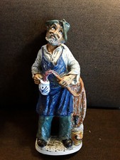 Porzellan Figurenkrug Figurenflasche Winzer farbig Italien hand painted 70er rar