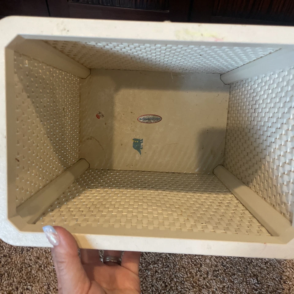 VTG Redmon Woven Laundry Clothes Hamper 18" Ivory and matching wastebasket - Image 4 of 4