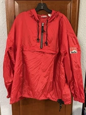 Vintage Marlboro Mens XL Red Hooded Windbreaker Jacket Folds To Fanny Pack