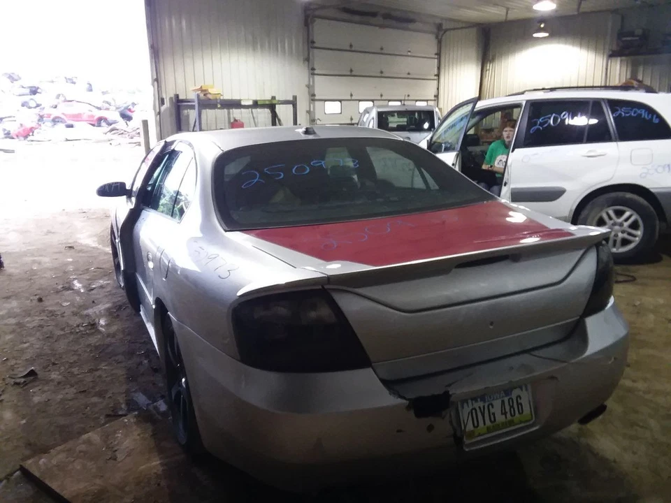 Culata derecha pasajero para 06-11 DTS 2099772 Foto 3 de 4