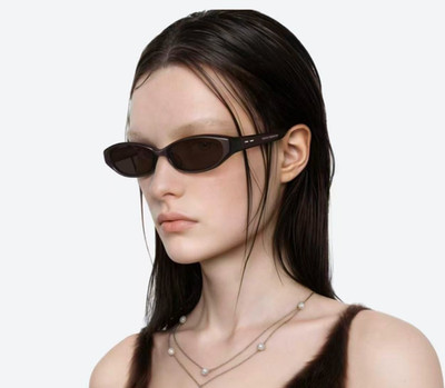 Gentle Monster Monica Sunglasses Cat-Eye Oval Brown Frame Women s Eyewear