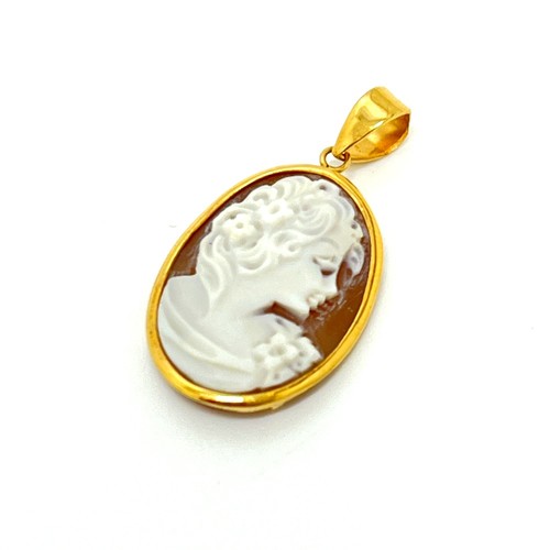 jewelry K18 cameo Accessory Necklace Top Profile Pendant top K18 Gold