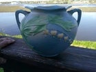 VINTAGE ROSEVILLE POTTERY - BLUE BLEEDING HEART POT / VASE 378 - 6