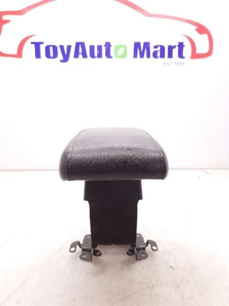 02-05 LEXUS IS300 FRONT CENTER CONSOLE LID AND MOUNT ASSEMBLY  - Image 3 of 4