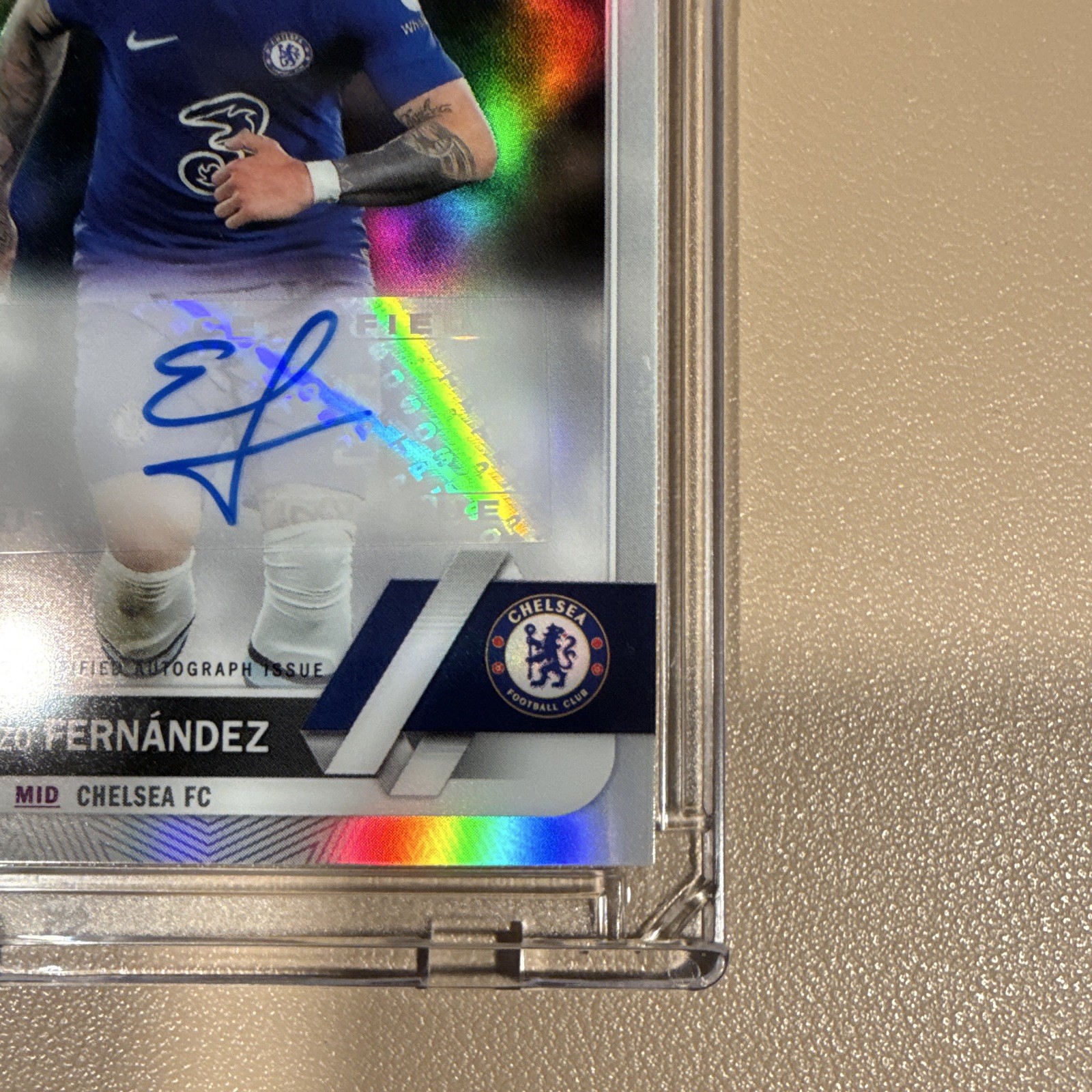 Topps 2022-23 Chrome UEFA Club Enzo Fernández Chelsea FC RC Auto #CA-EF view 5