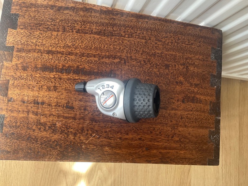Shimano Nexus 4 Speed Revoshift Twist Shifter - Works great